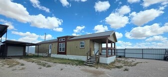 4330 N Redland Ave in Odessa, TX - Building Photo