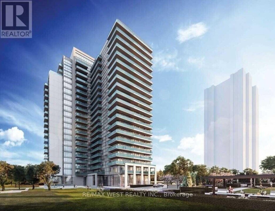 1461-1461 Lawrence Ave W in Toronto, ON - Building Photo