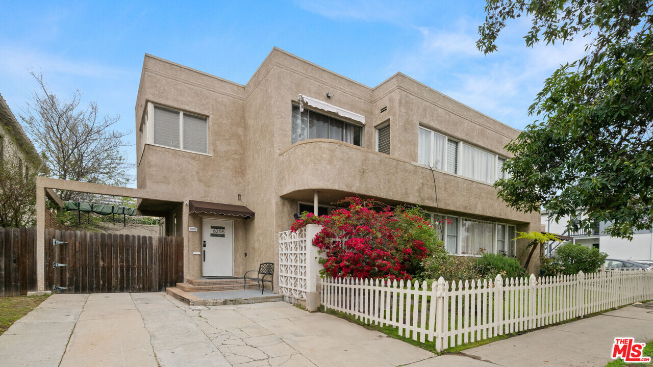 6255 W Olympic Blvd in Los Angeles, CA - Foto de edificio