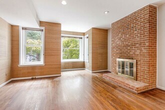 127 11th St NE in Washington, DC - Building Photo - Building Photo