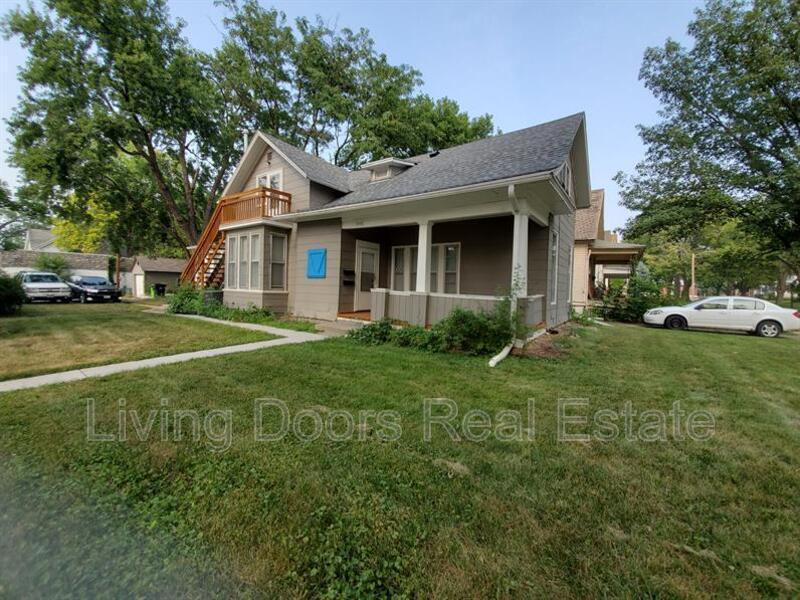 1940 S 16th St in Lincoln, NE - Building Photo