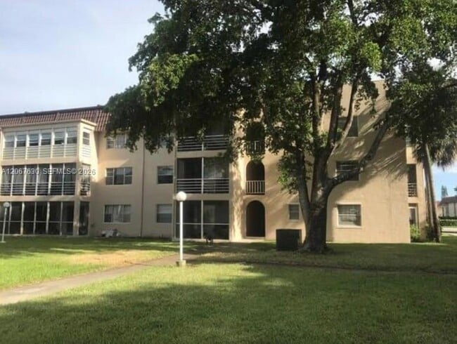 property at 2700 Riverside Dr
