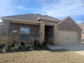 341 War Emblem Ln in Waxahachie, TX - Building Photo - Building Photo