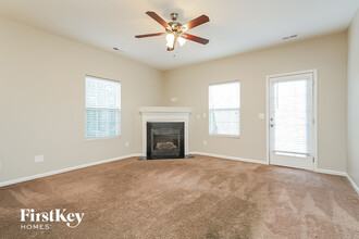 1301 Crystal Skye Ct in Burlington, NC - Building Photo - Building Photo