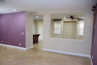 60 Dark Creek Ave in Las Vegas, NV - Building Photo - Building Photo