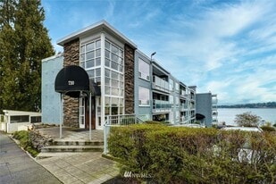 720 Lakeside Ave S, Unit 303 in Seattle, WA - Building Photo