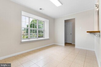 303 Kidwelly Ct in Exton, PA - Building Photo - Building Photo