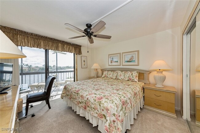 591 Seaview Ct