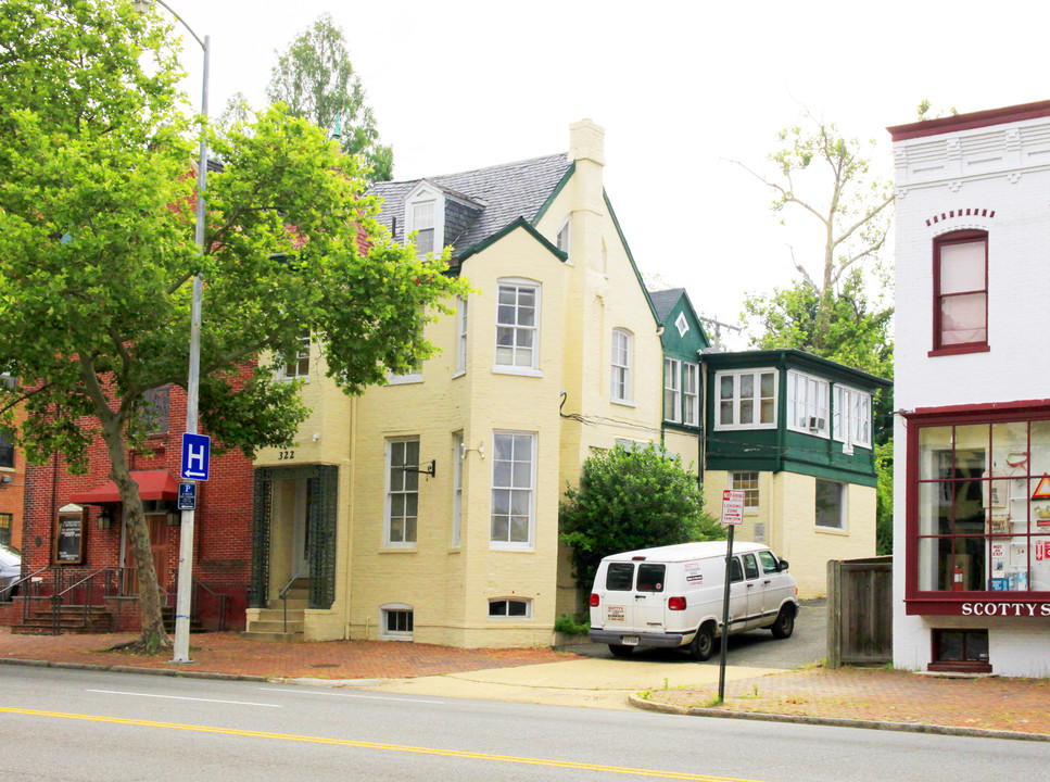 322 S Washington St in Alexandria, VA - Building Photo