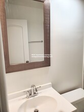 6830 N Sheridan Rd, Unit 561 in Chicago, IL - Building Photo - Building Photo