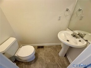 6920 Amstel Bluff Way in Chesterfield, VA - Building Photo - Building Photo