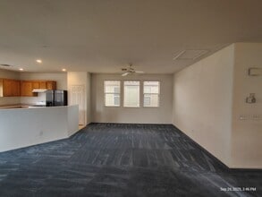 6284 W Cougar Ave in Las Vegas, NV - Building Photo - Building Photo