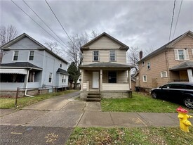 435 Windsor St in Akron, OH - Building Photo