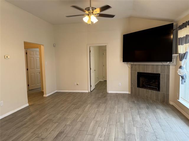 1704 Vista Verde Cir in Carrollton, TX - Building Photo - Building Photo