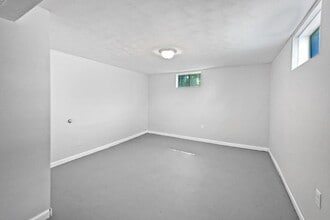 2540 Courtyard Pl in Florissant, MO - Building Photo - Building Photo