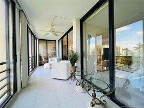 3442 NE Causeway Blvd in Jensen Beach, FL - Foto de edificio - Building Photo
