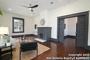 207 Loretta Pl in San Antonio, TX - Building Photo - Building Photo