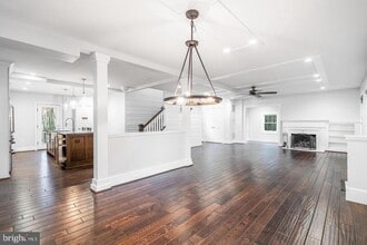 4110 Cherry Hill Rd in Arlington, VA - Building Photo - Building Photo