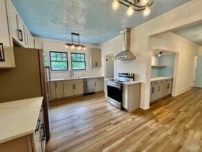 101 Central Ave in Pensacola, FL - Building Photo - Building Photo