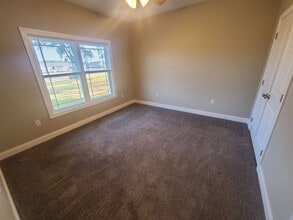 7350 Blandville Rd in Paducah, KY - Building Photo - Building Photo
