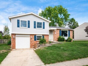 3230 Brampton St in Dublin, OH - Building Photo - Building Photo