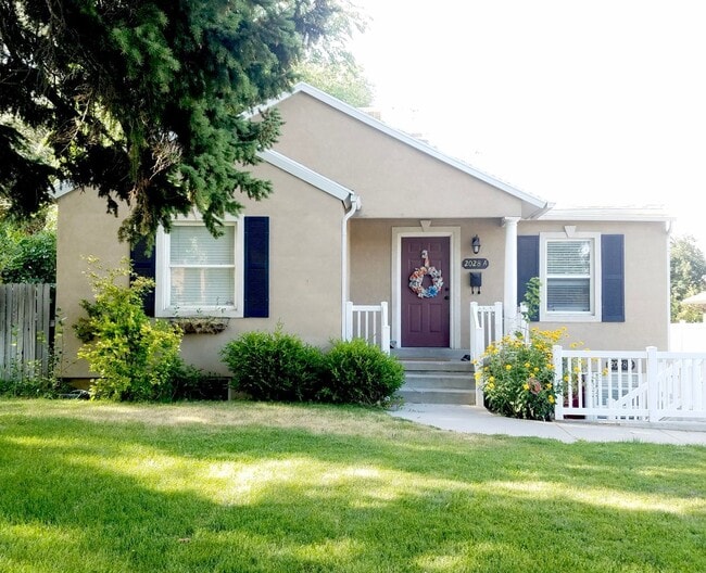 property at 2028 Sunnyside Ave S