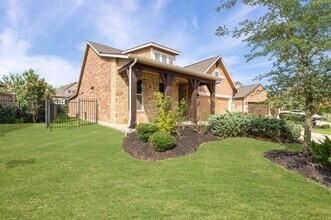 130 Bloomhill Pl in Magnolia, TX - Building Photo - Building Photo