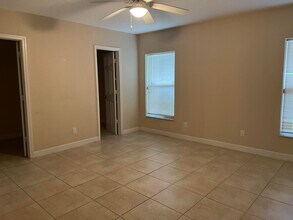 319 NW Byron St in Port St. Lucie, FL - Building Photo - Building Photo