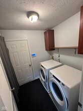 9451 Glencroft Way in Indianapolis, IN - Building Photo - Building Photo