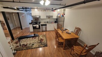 118 Commonwealth Ave, Unit #101 Apartments