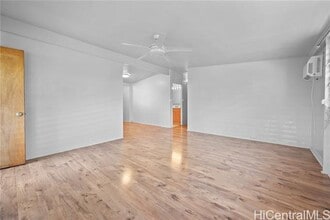 329 Hanakoa St in Honolulu, HI - Building Photo - Building Photo