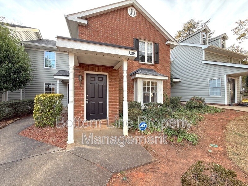 5206 Amity Springs Dr in Charlotte, NC - Building Photo