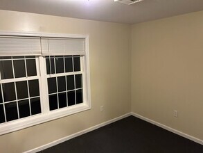 15 S 2nd St in Womelsdorf, PA - Building Photo - Building Photo