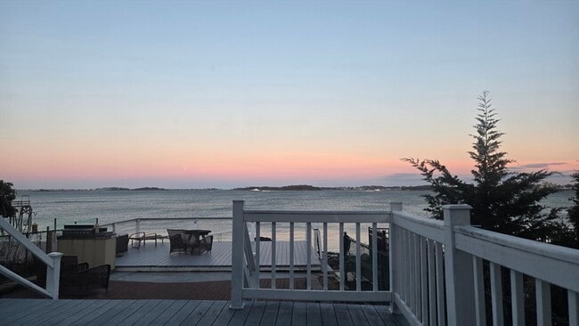 16 Homestead Ave in Quincy, MA - Building Photo - Building Photo