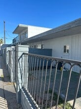 6340 Casada Way, Unit A in Las Vegas, NV - Building Photo - Building Photo