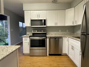 1028 Lake Weldona Dr in Orlando, FL - Building Photo - Building Photo