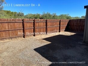 1513 E Limberlost Dr in Tucson, AZ - Foto de edificio - Building Photo
