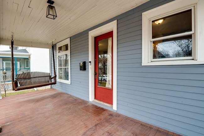 2706 Fremont Ave S in Minneapolis, MN - Building Photo - Building Photo