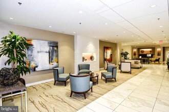 5101 River Rd in Bethesda, MD - Building Photo - Building Photo