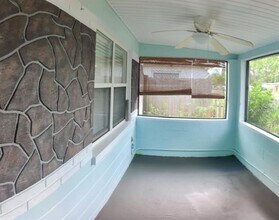 3654 Burlington Ave N in St. Petersburg, FL - Building Photo - Building Photo