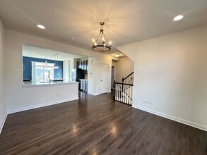 1423 N Charles Ave in Naperville, IL - Building Photo - Building Photo