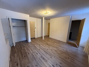 1725 Spruce St in Philadelphia, PA - Foto de edificio - Building Photo