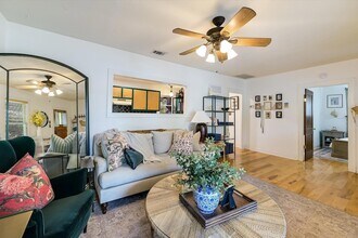802 W Gibson St in Austin, TX - Building Photo - Building Photo