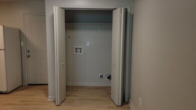 2641 Connally Dr in East Point, GA - Building Photo - Building Photo