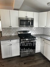 89 W Colgate Ave in Pontiac, MI - Building Photo - Building Photo