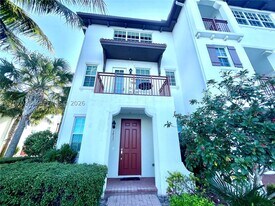 2833 SW 119th Way in Miramar, FL - Building Photo