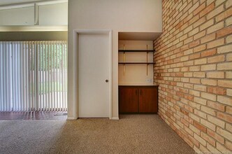 3608 E 48th Pl in Tulsa, OK - Building Photo - Building Photo