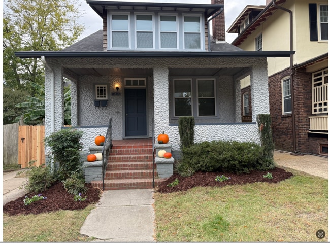 property at 609 Baldwin Ave