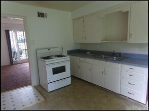 48 S Wakefield Dr in Little Rock, AR - Building Photo - Building Photo