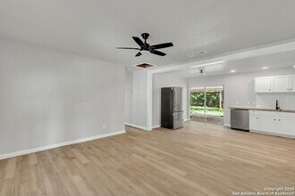 9018 Ozalid Ln in San Antonio, TX - Building Photo - Building Photo